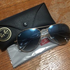 AVIATOR GRADIENT SUNGLASSES